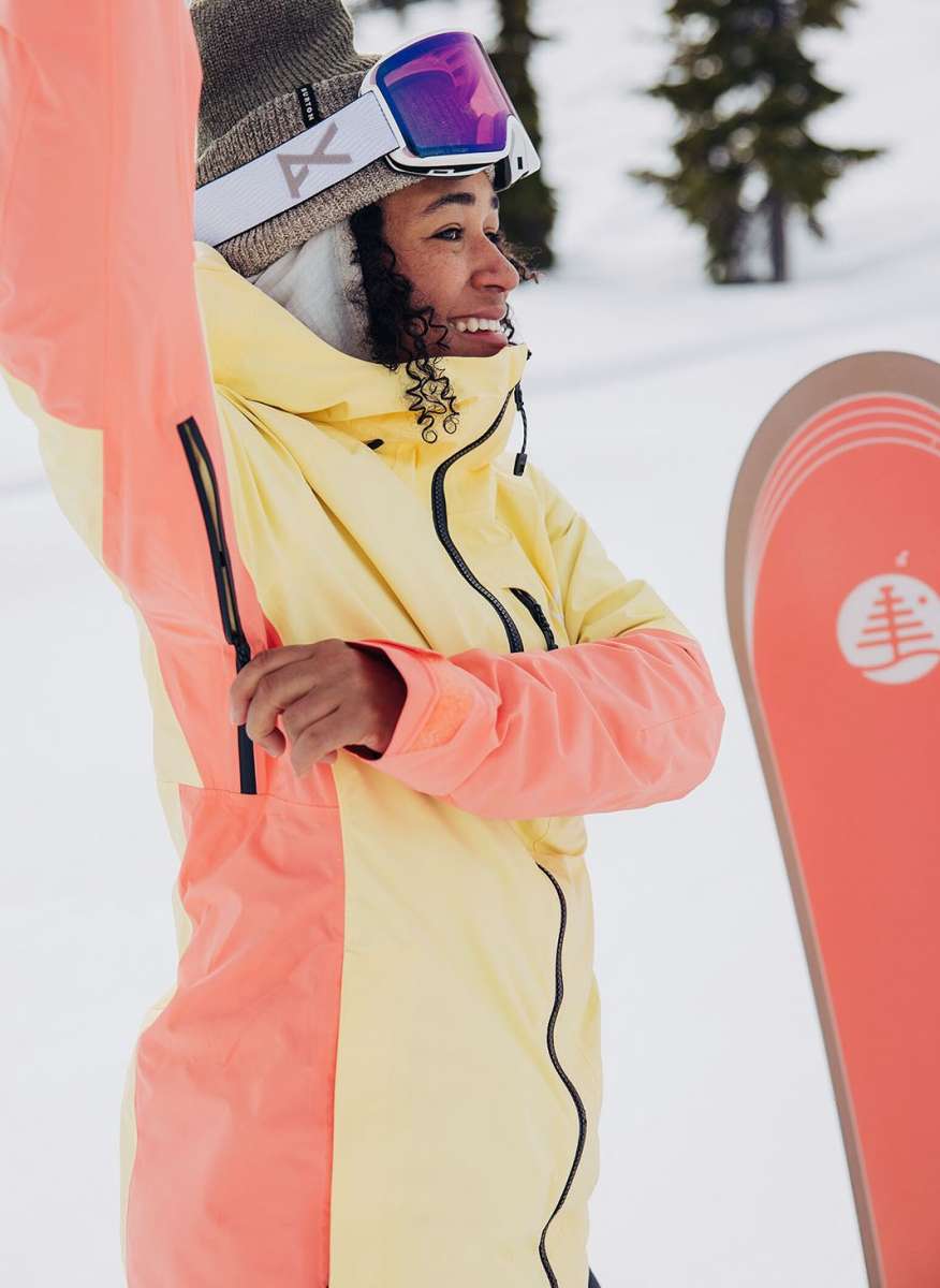 Burton Women's AK GORE-TEX Upshift 2-Layer Jacket 2024 - Image 25
