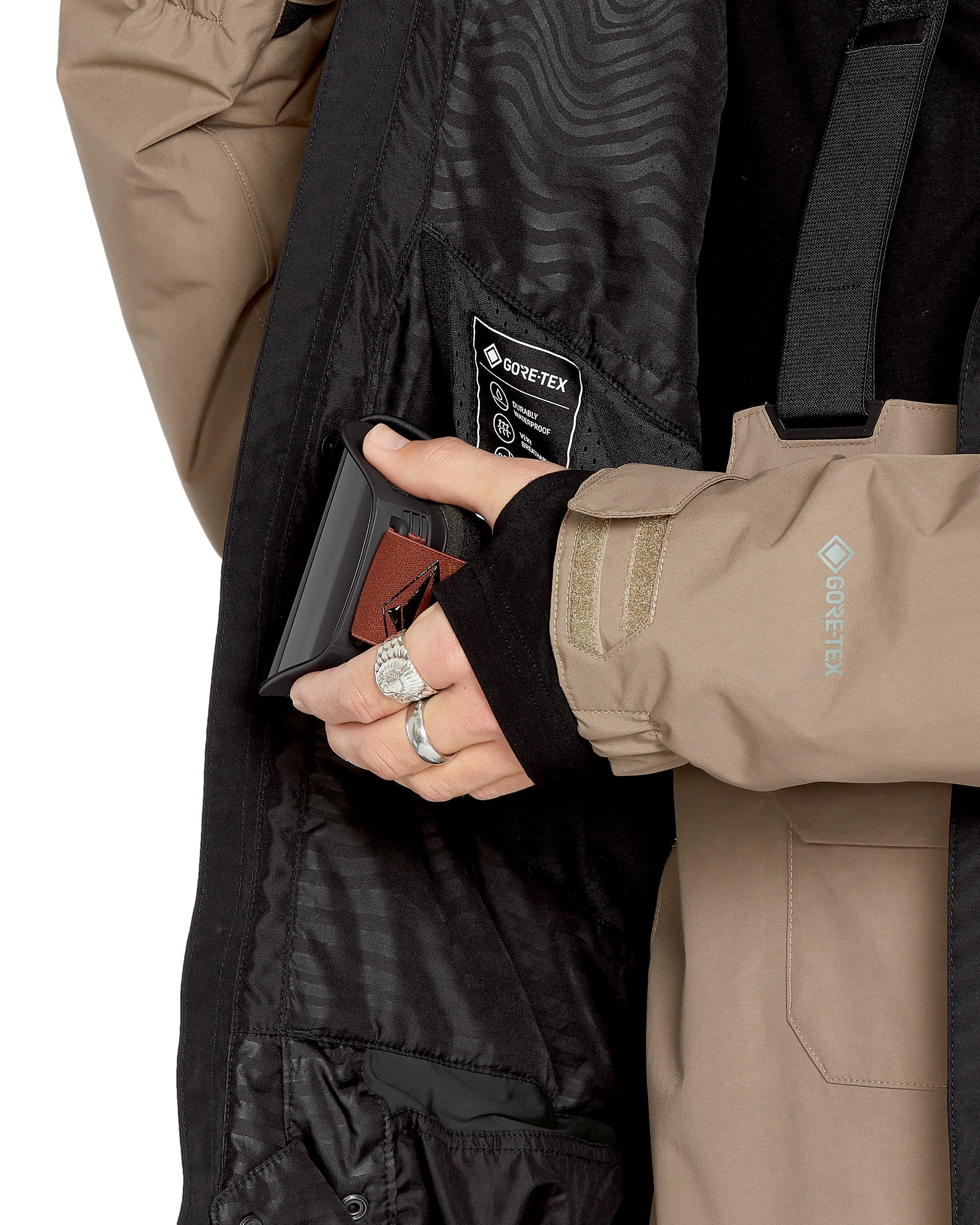Volcom Men's Dua Insulated GORE-TEX Jacket 2025 - Image 6