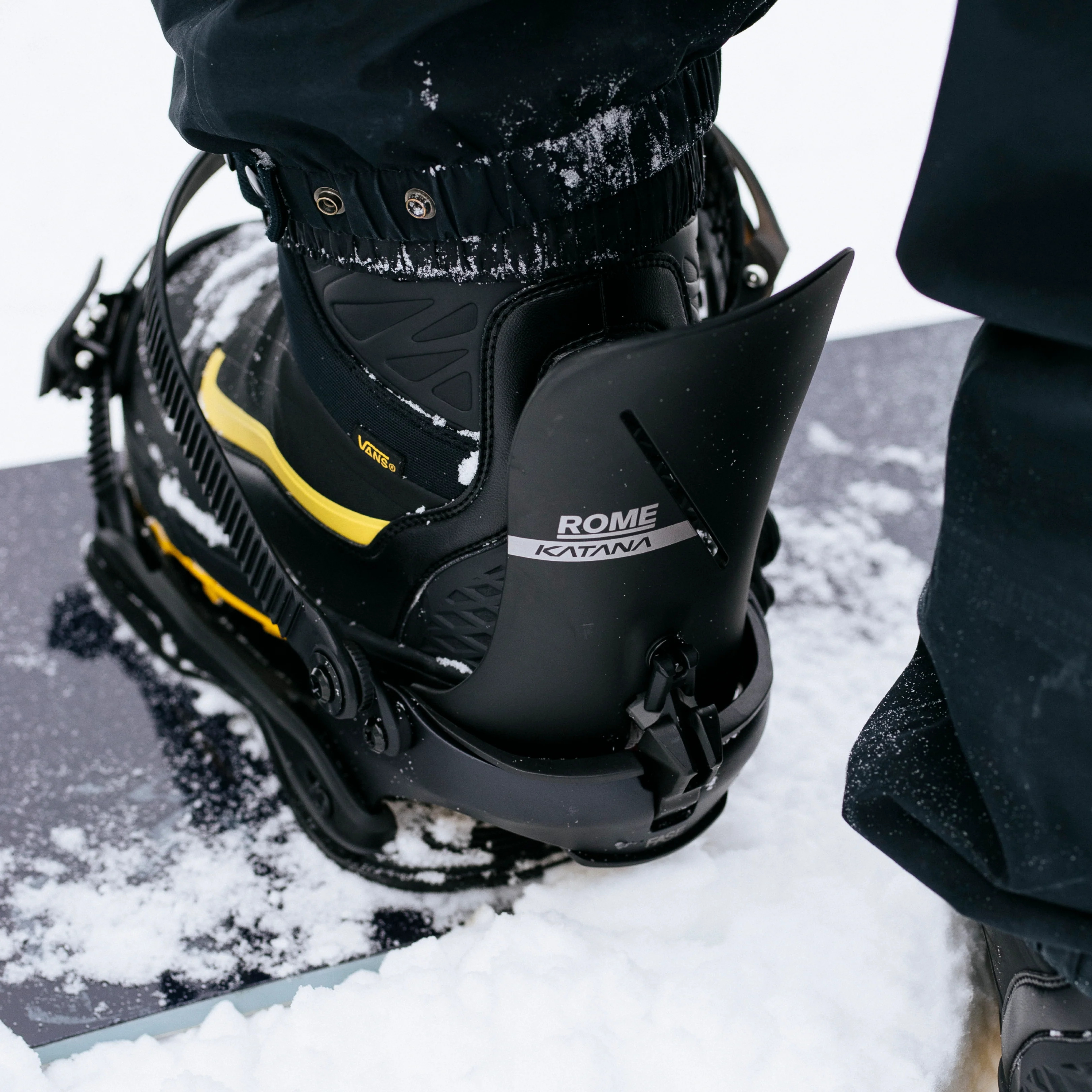 Rome Katana AW Fase Snowboard Bindings 2027 - Image 6