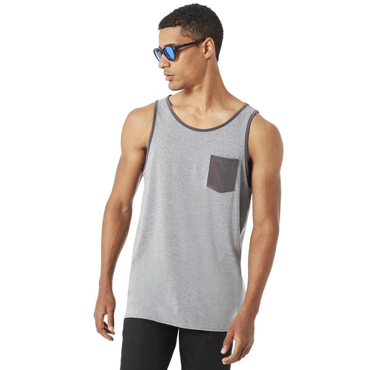 Oakley Men's 50/50 Pocket Tank Top 2018 - Image 8