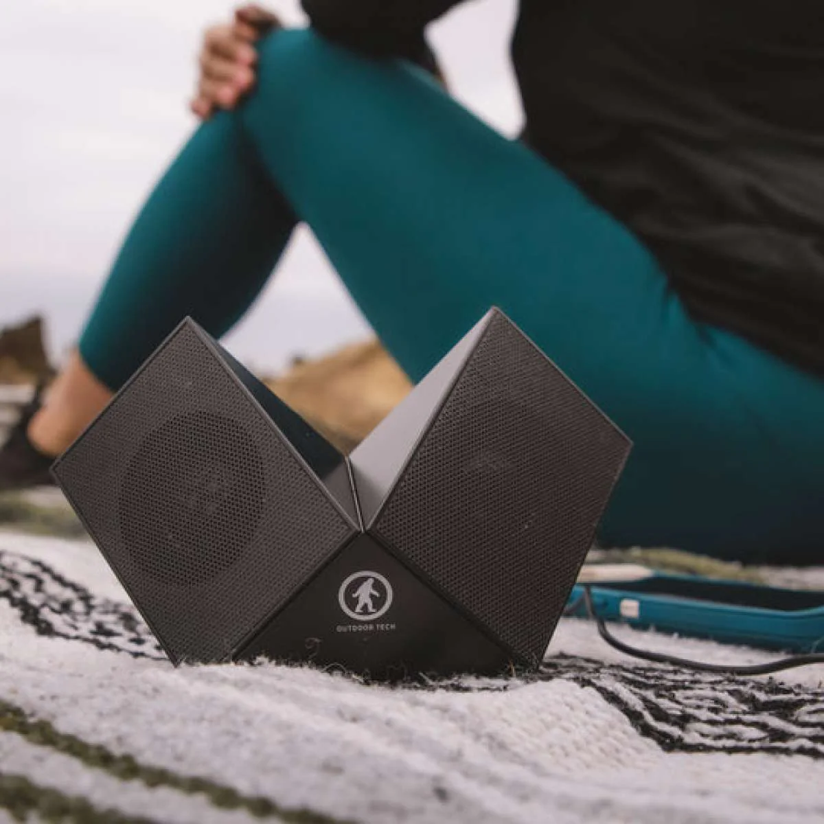 Outdoor Tech Twin Peaks Portable Speaker 2022-2023 - Image 8