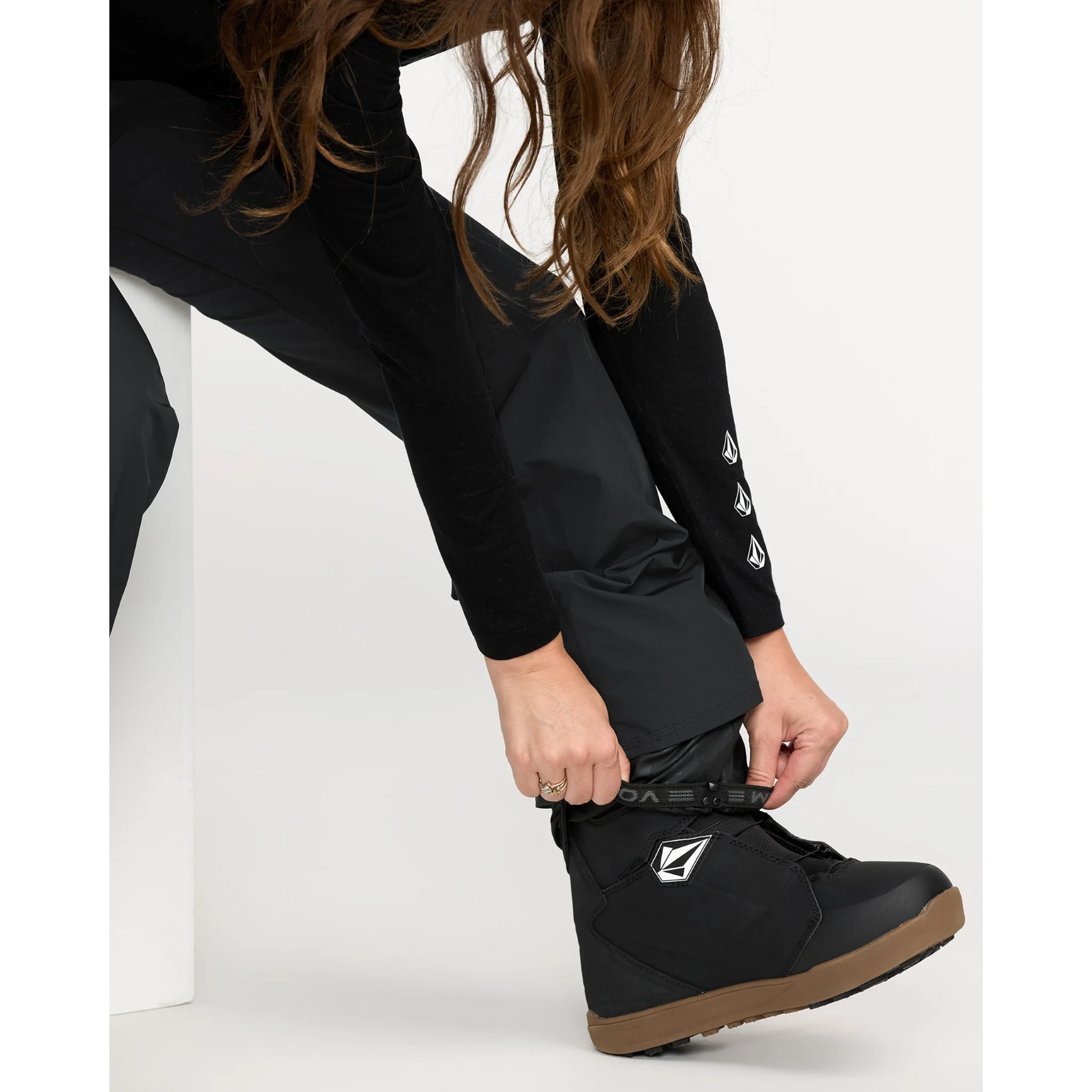 Volcom Women's Stonelark Gore-Tex Pants 2026 - Image 3