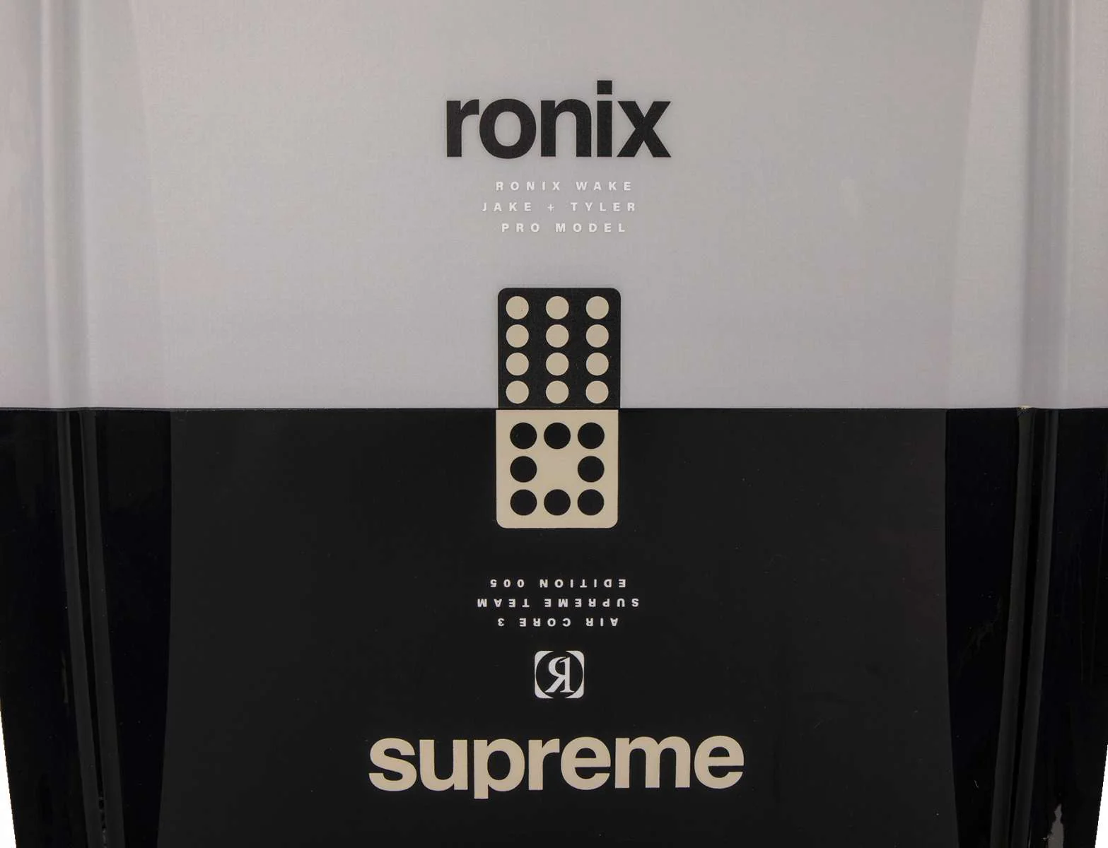 Ronix Supreme Wakeboard 2024 - Image 8