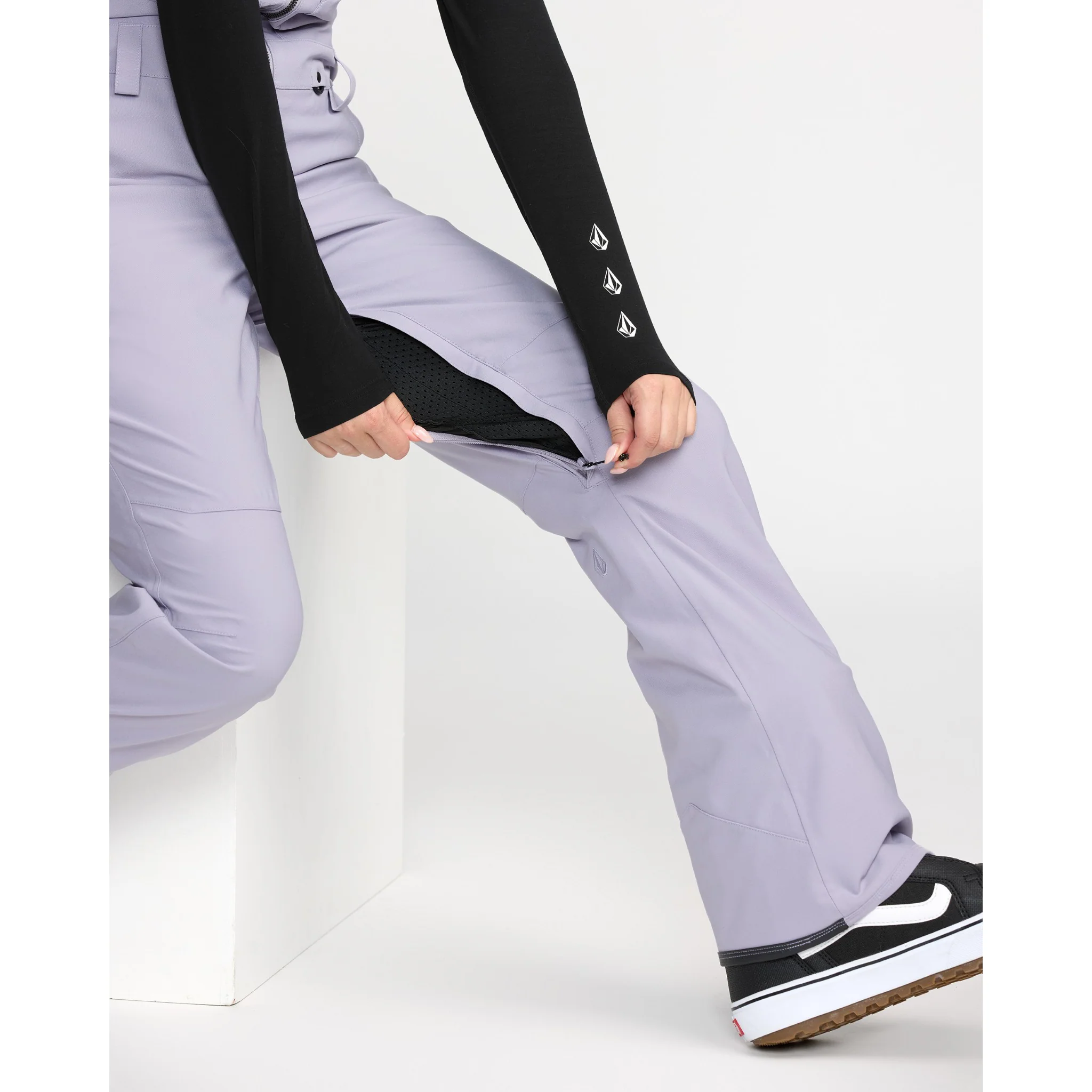 Volcom Women's Swift Bib Overalls 2026 - Image 15
