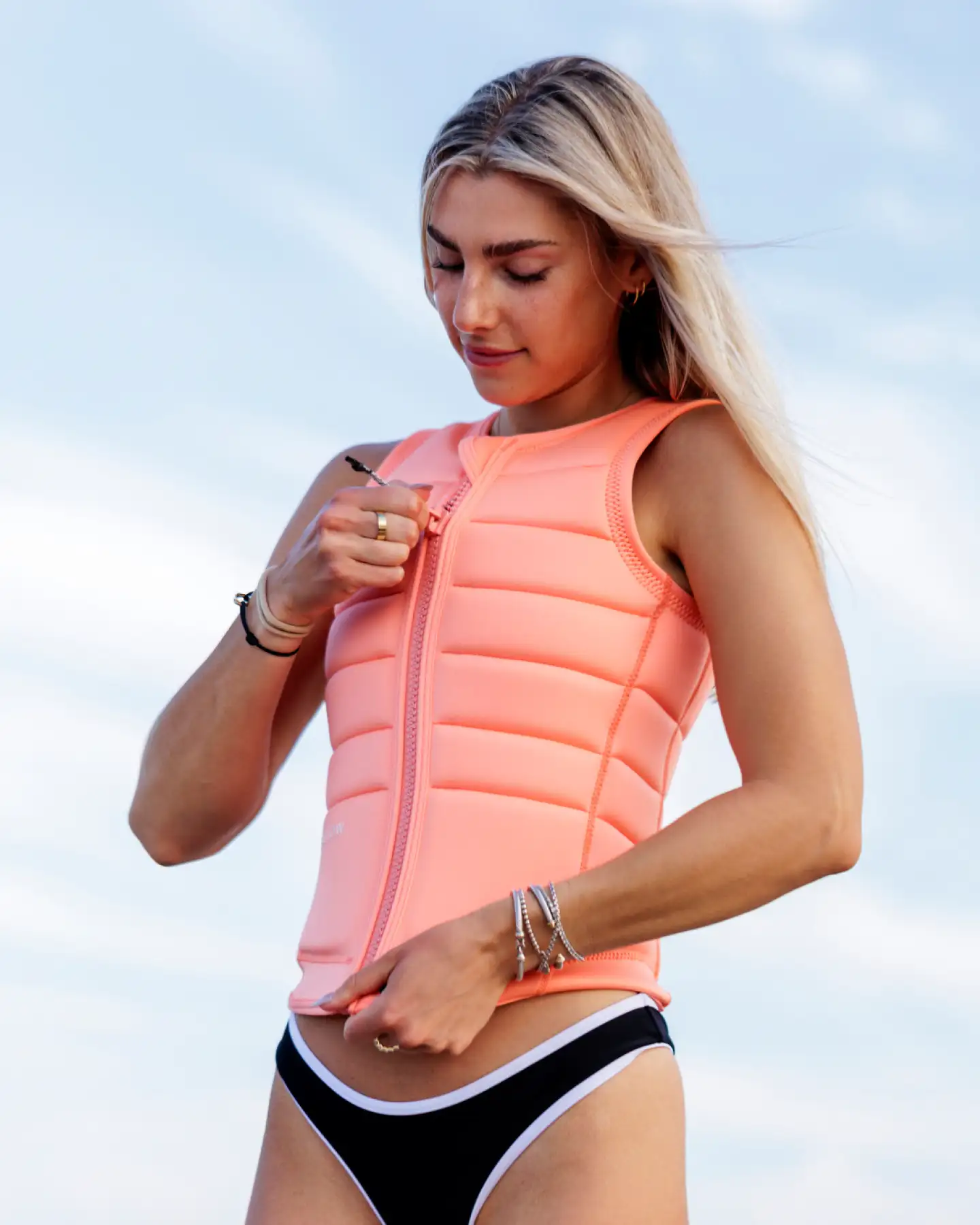 Follow Women's Total Comp Impact Vest 2026 - Image 5