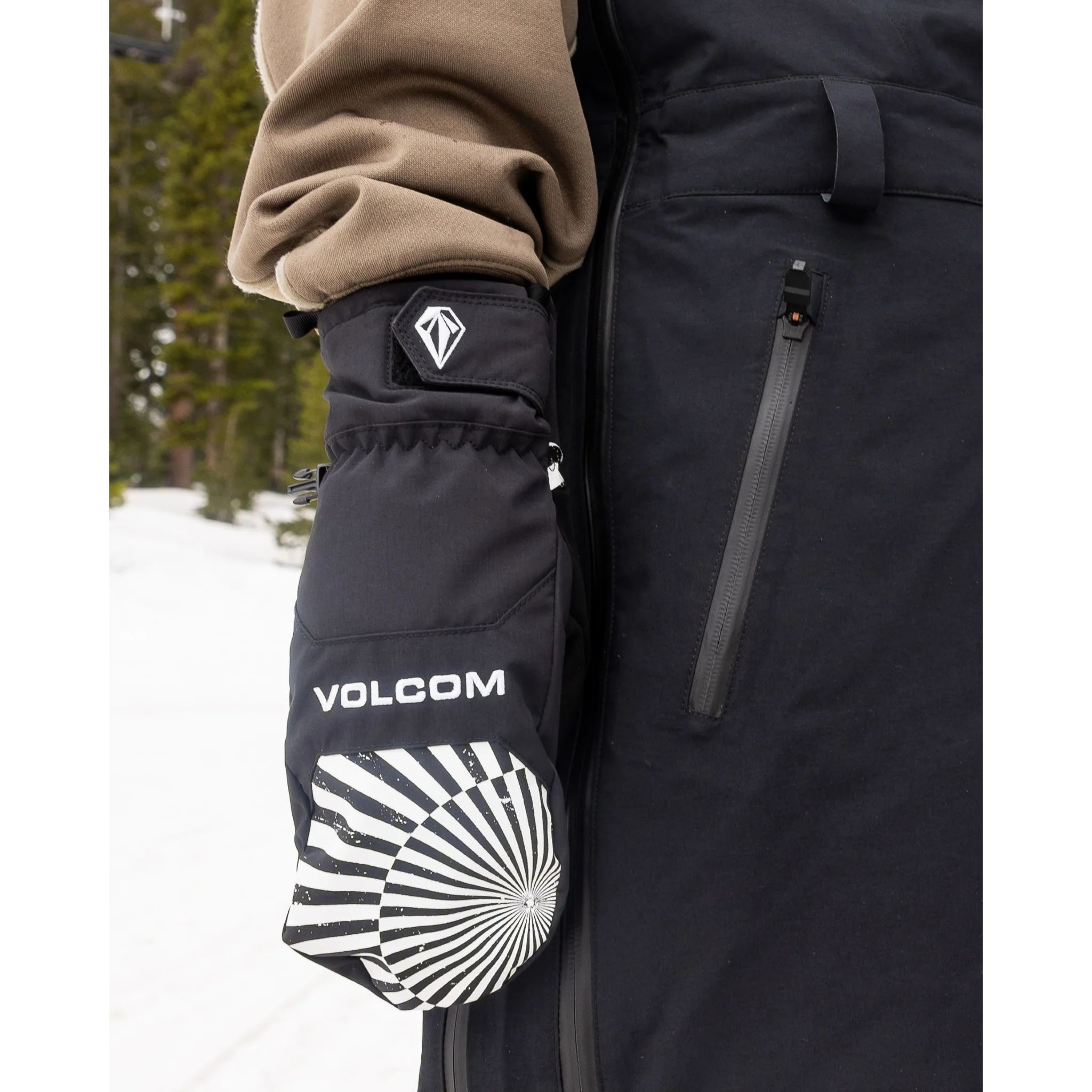Volcom V.CO Nyle Mitt 2026 - Image 3