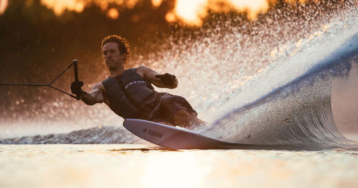 Radar Vapor Pro Build Slalom Waterski 2022 - Image 3