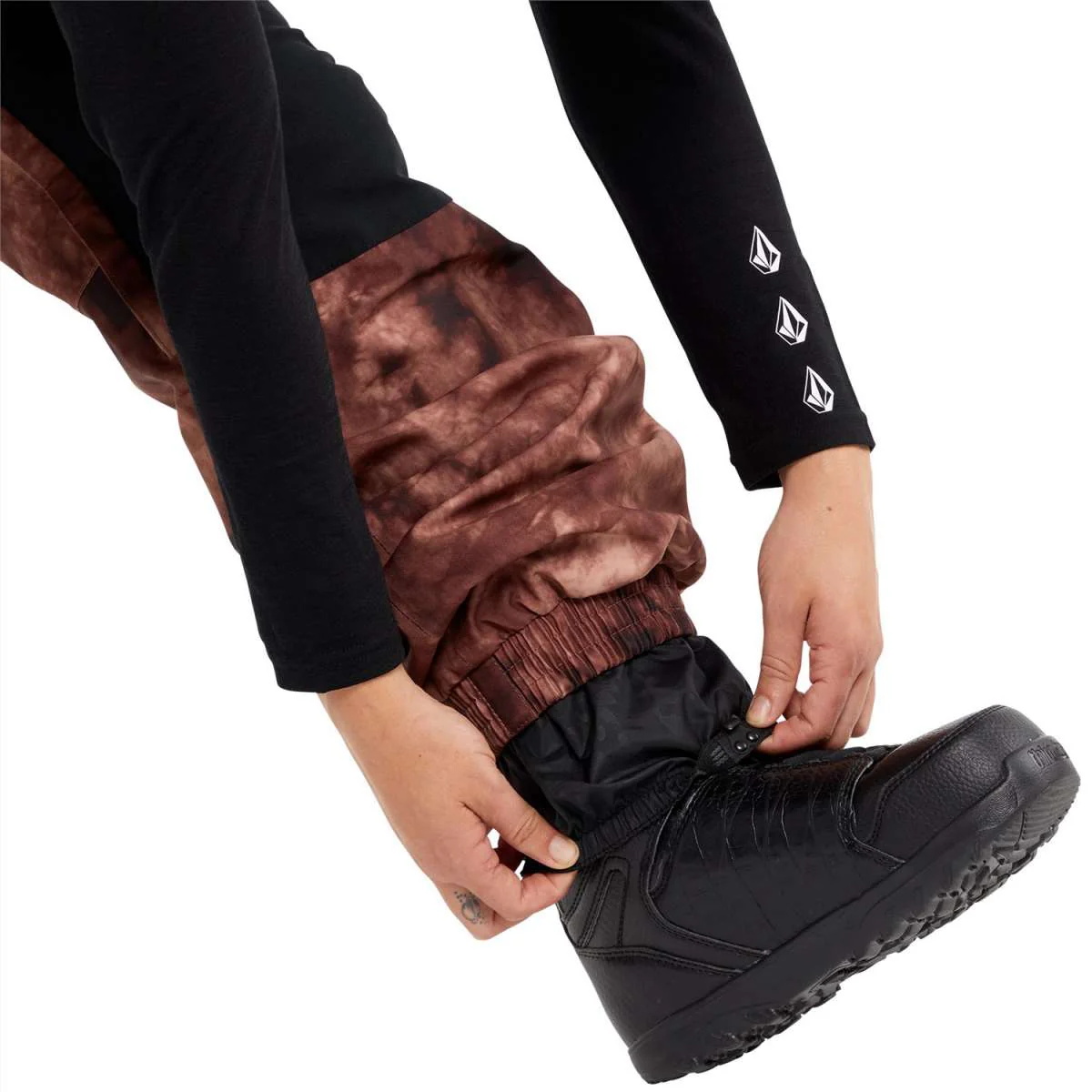 Volcom Women's Creston 3D Stretch Bib Pant 2024 - Image 17