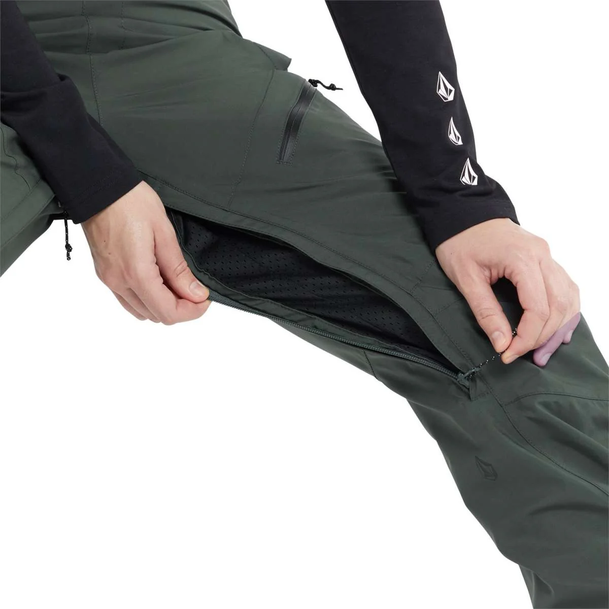 Volcom Women's Elm Stretch GORE-TEX Bib Pant 2024 - Image 35